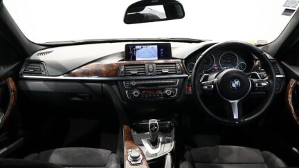 2012 Bmw 320i Motorsport image 325827