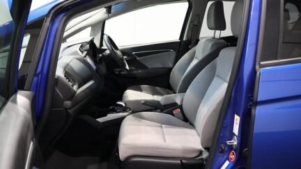 2014 Honda Fit Hybrid F Package image 324574