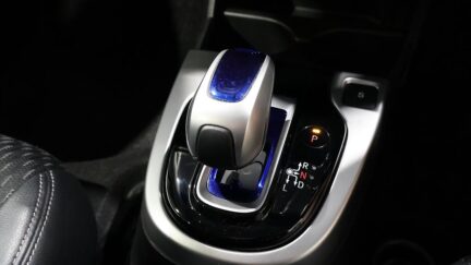 2013 Honda Fit Hybrid L-Package image 325408