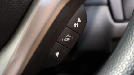 2015 Honda Fit Hybrid F-Package image 323879