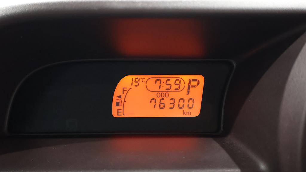 2012 Toyota Spade Alloy Wheels – Push Button Start image 326619