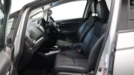 2013 Honda Fit Hybrid L Package image 323154