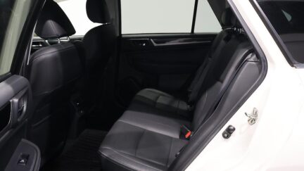 2016 Subaru Outback Limited AWD image 326505