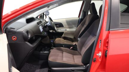 2012 Toyota Aqua Push Button Start – Hybrid image 322461