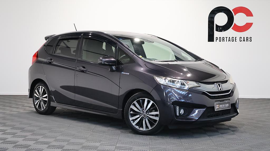2015 Honda Fit Hybrid S Pkg image 325140