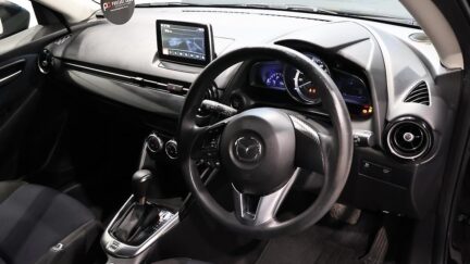 2015 Mazda Demio 13S image 323518