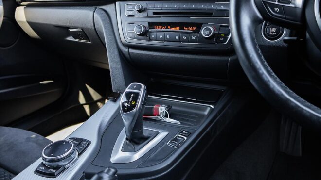 2013 Bmw 320i 320i M Sports , Parking sensors image 322245