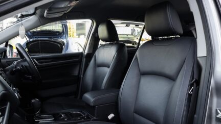 2015 Subaru Outback Limited AWD  Eyesight Leather image 324739