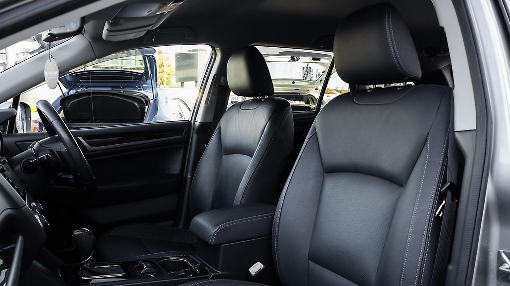 2015 Subaru Outback Limited AWD  Eyesight Leather image 324739