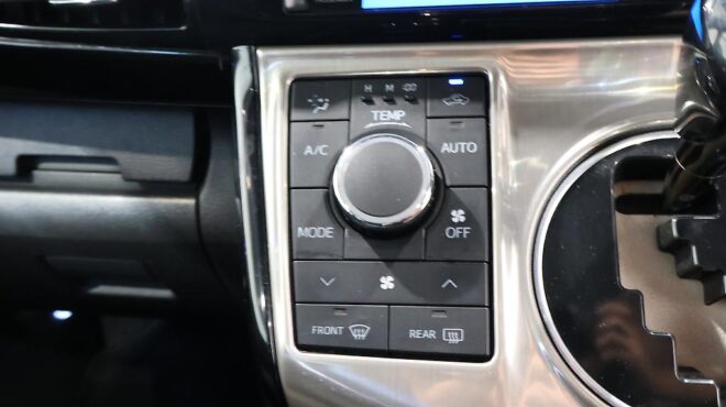 2009 Toyota Wish image 322139