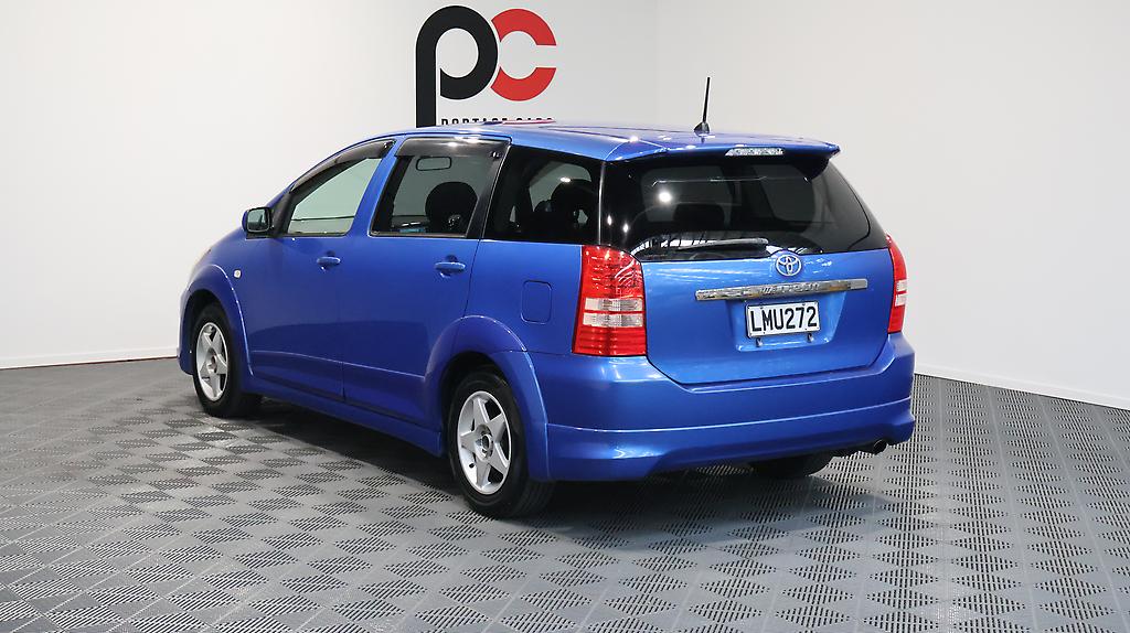 2005 Toyota Wish Reverse Camera image 322525