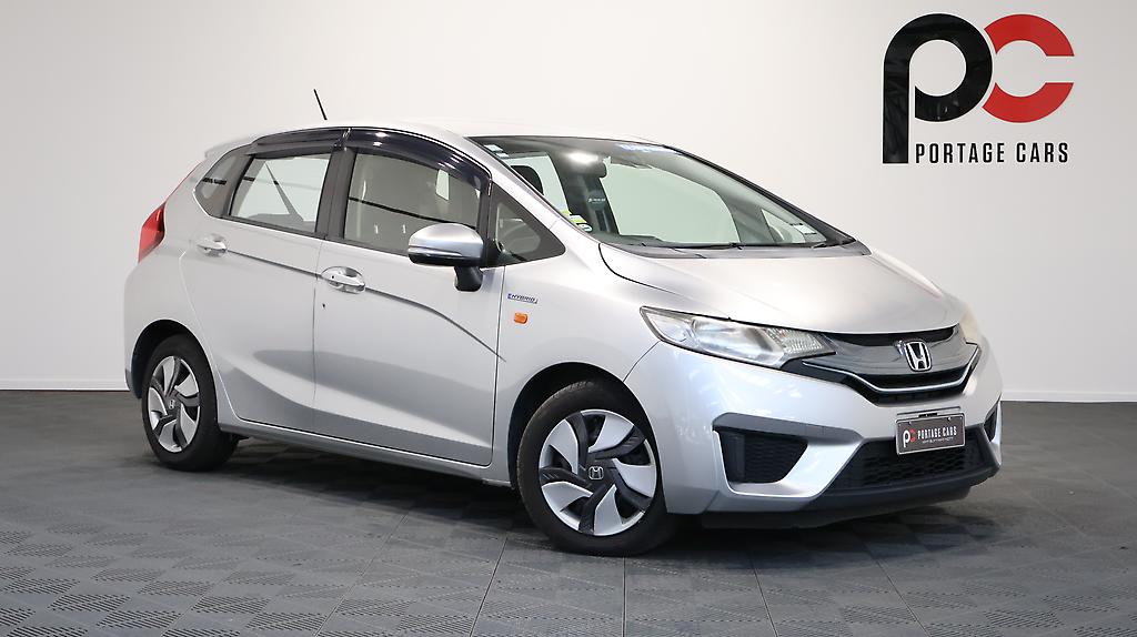 2014 Honda Fit Hybrid F-Package image 321925