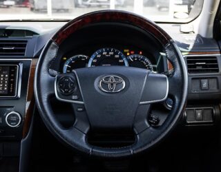 2013 Toyota Camry F hybrid , E seats, Push start image 322401
