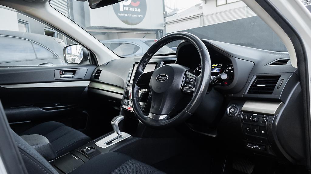 2012 Subaru Legacy 2.5i Touring wagon AWD image 326825