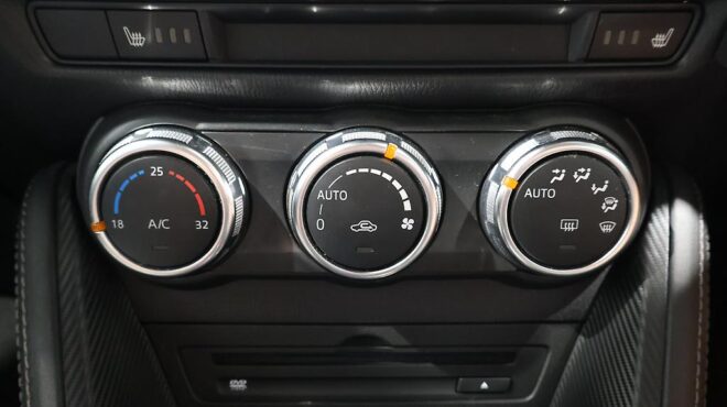 2017 Mazda Demio 13S Touring image 322096