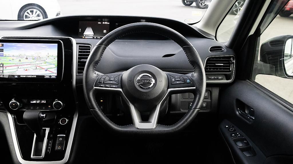 2017 Nissan Serena Hybrid Highway Star V-selection image 326850