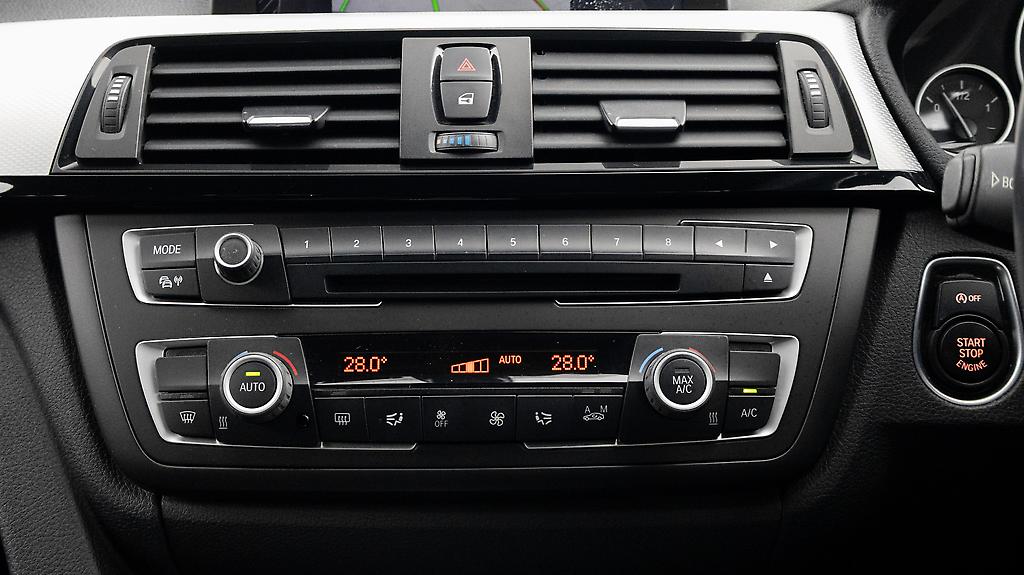 2013 Bmw 320i M sport image 326139