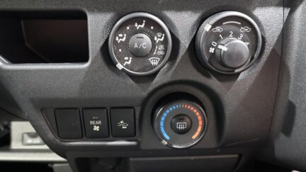 2019 Toyota Regius image 323430