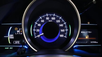 2015 Honda Fit Hybrid S-Package image 326548