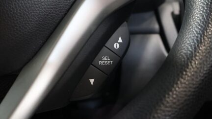 2014 Honda Fit Hybrid F Package image 324597