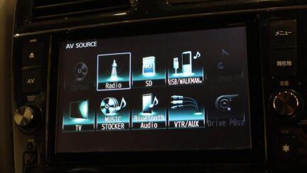 2013 Nissan Serena Hybrid Highway Star S V Aeromode image 326941