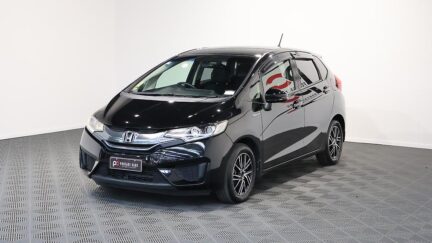 2015 Honda Fit Hybrid L-Package image 323274