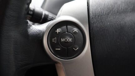 2012 Toyota Prius ALPHA HYBRID 7 Seater image 324130