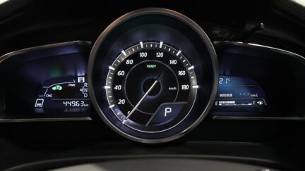 2014 Mazda Axela Hybrid image 326459