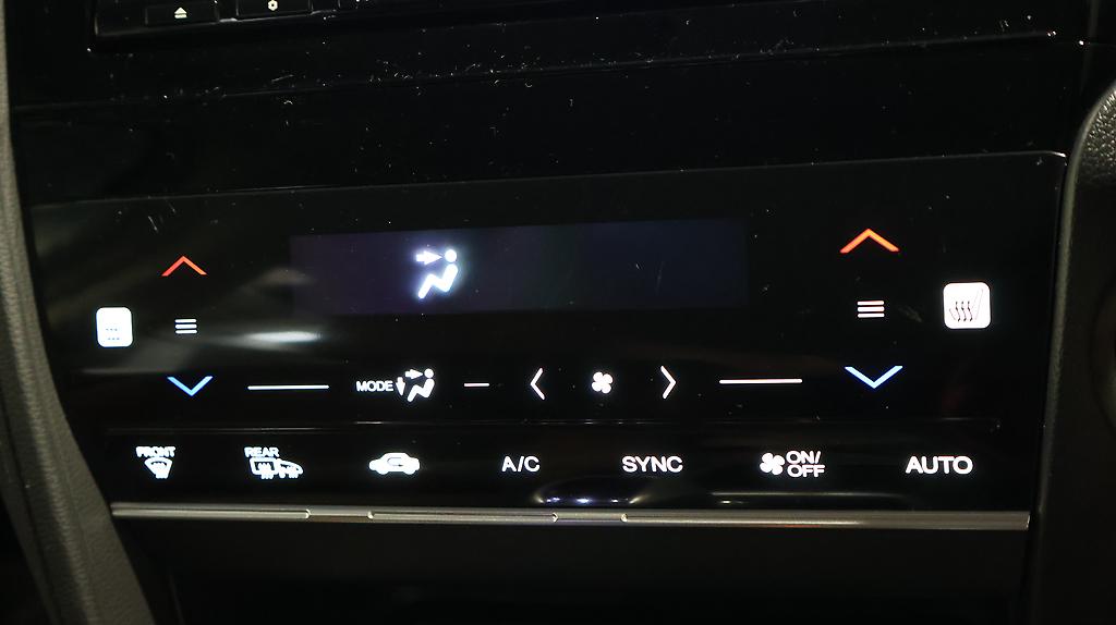 2016 Honda Shuttle Hybrid Z Style Edition image 324039