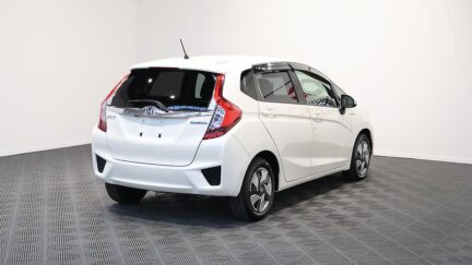 2013 Honda Fit Hybrid L Package image 321372