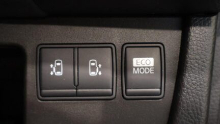 2013 Nissan Serena Hybrid Highway Star S V Aeromode image 326945