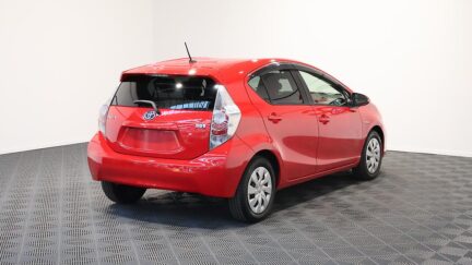 2012 Toyota Aqua Push Button Start – Hybrid image 322458