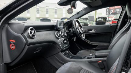 2013 Mercedes-benz A 180 Sport AMG styling/ Half Leather image 324218