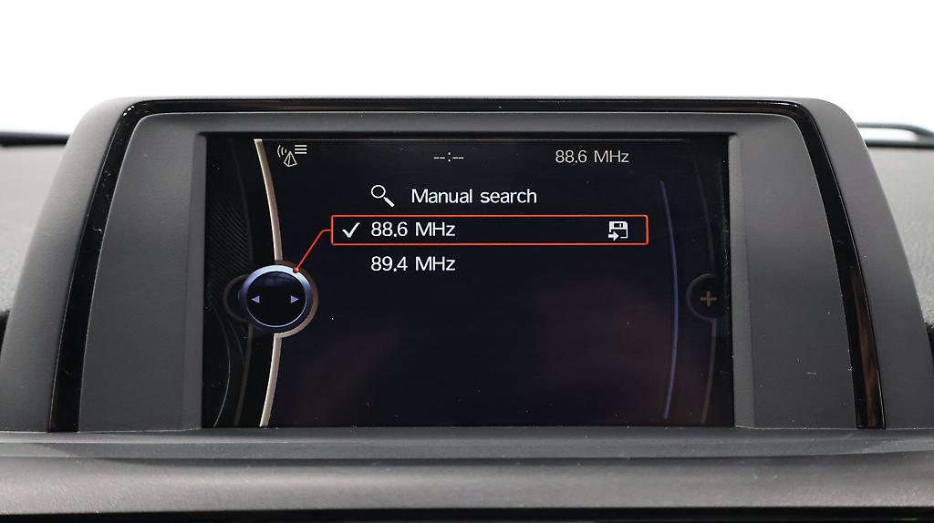 2013 Bmw 120i Sport Low KMS image 326389