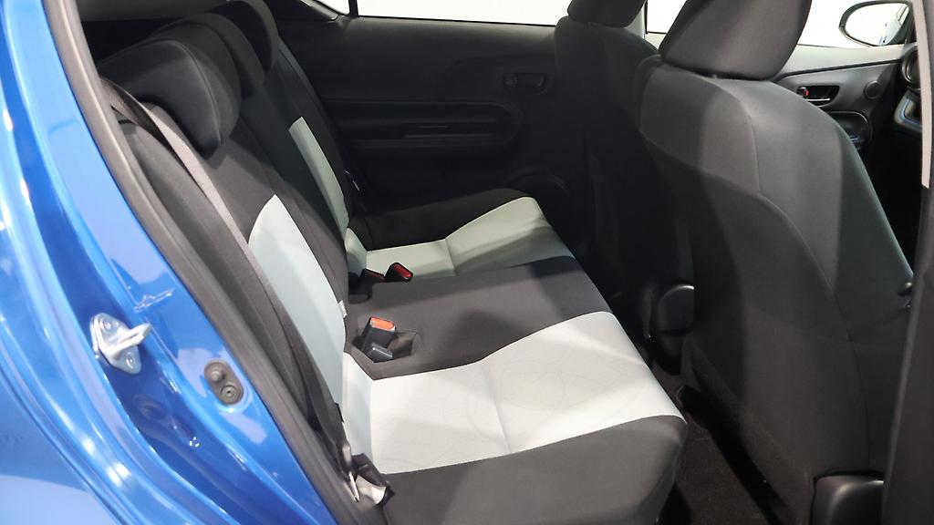 2013 Toyota Aqua S MODEL PUSH BUTTON START R/CAMERA image 330045