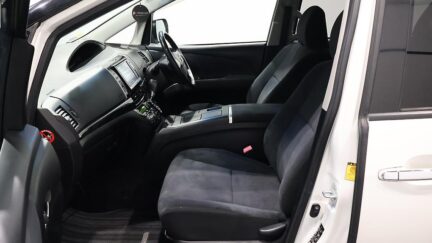 2012 Toyota Estima Hybrid image 327767
