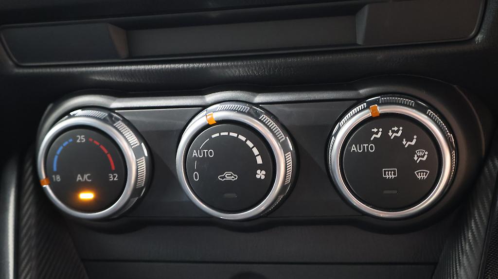 2015 Mazda Demio 13S image 328168