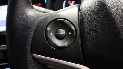 2015 Honda Fit Hybrid L-Package image 327799