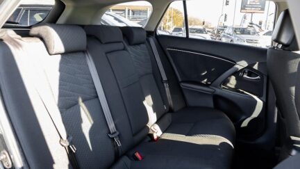 2012 Toyota Avensis Wagon Xi, Push Start, Paddle Shift image 333467