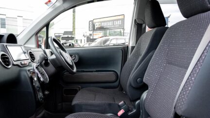 2012 Toyota Spade F Model – Push Button Start image 329706