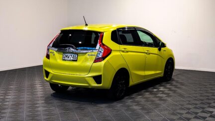 2013 Honda Fit Black Alloy Wheels image 330667