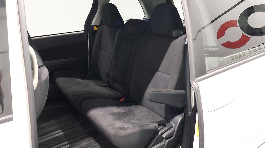 2012 Toyota Estima Hybrid image 327768