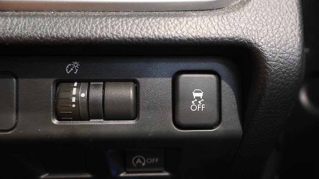 2014 Subaru Impreza Sport 2.0i AWD image 327052