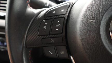 2014 Mazda Axela 15S – 6sp Manual image 327331