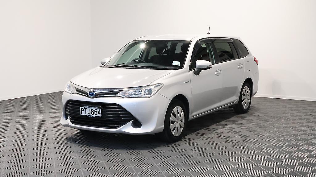 2015 Toyota Corolla FIELDER image 330104