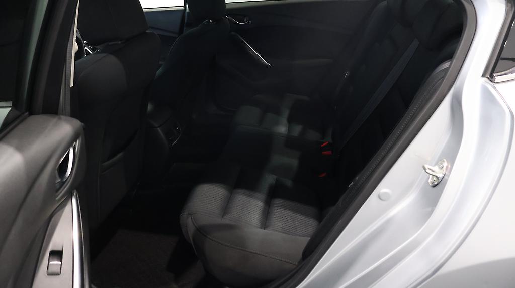 2017 Mazda Atenza 20S Proactiv image 329628