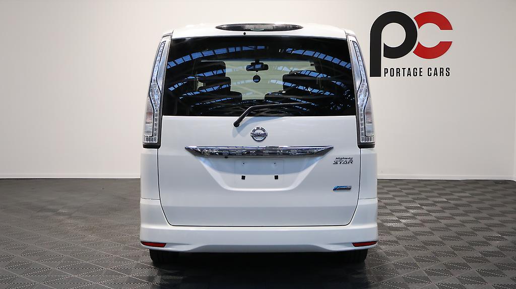 2015 Nissan Serena Hybrid Highway Star V Selection Safety S image 329360