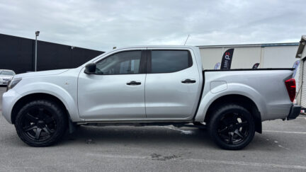 2021 Nissan Navara SL 2.3D/7AT image 328287
