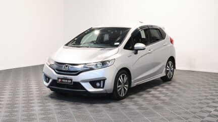 2014 Honda Fit Hybrid image 328265