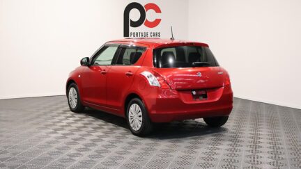 2014 Suzuki Swift XG image 330780